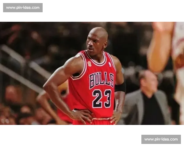 乔丹签名新秀卡评级照曝光!250 万美元天价背后的收藏密码 乔丹签名新秀卡评级照曝光!250 万美元天价背后的收藏密码