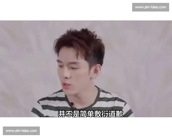 李佳琦道歉难平争议 网友扎堆取消关注